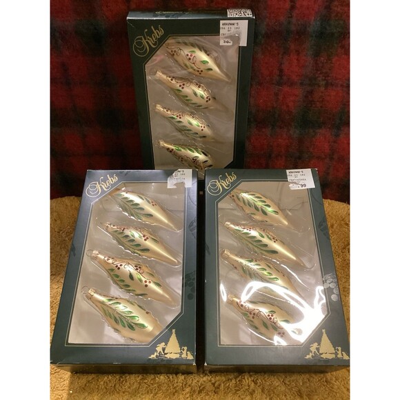 Krebs Christmas Glass Ornaments Lambs Wool Velvet With Leaf & Berries Design 12 - Picture 1 of 7